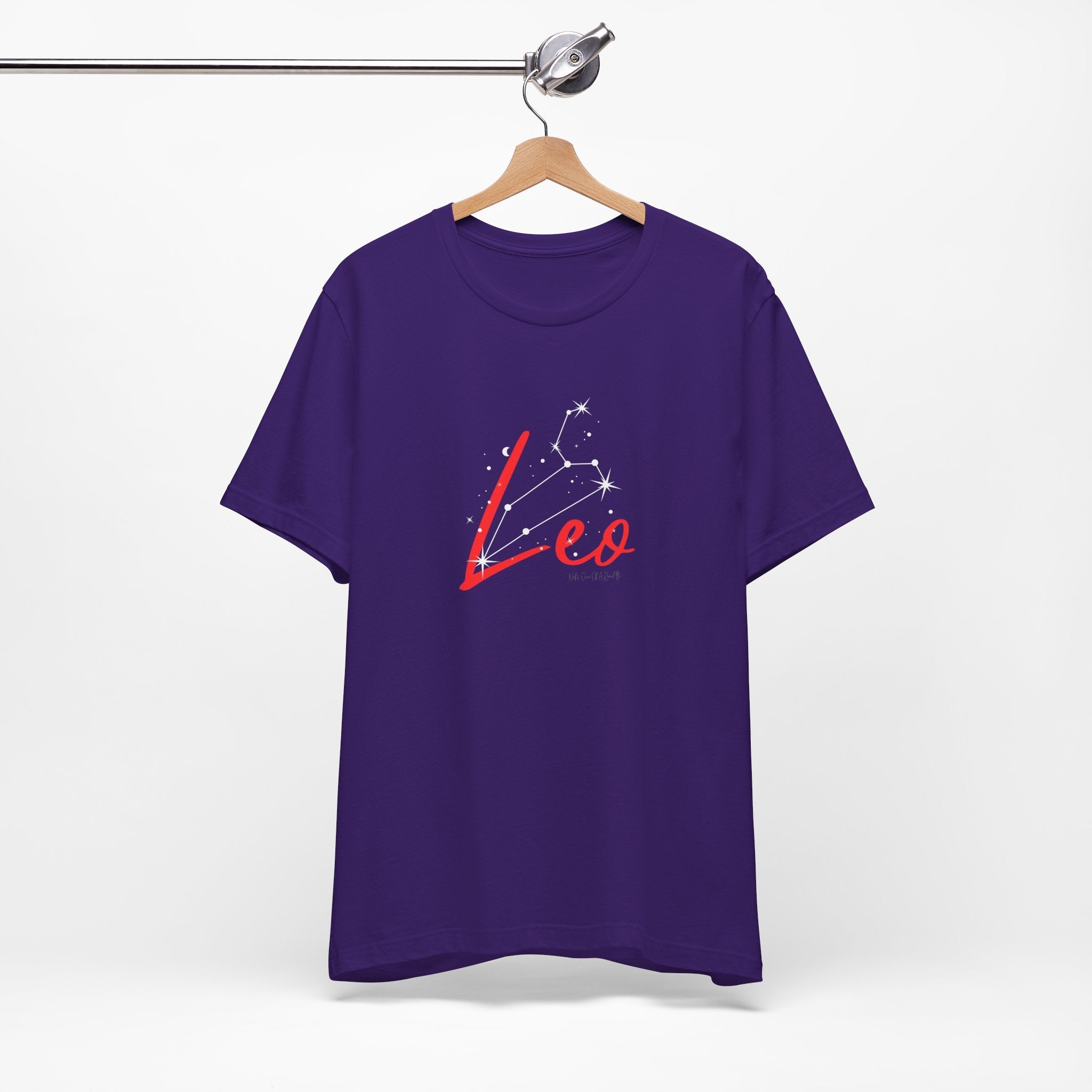 Leo - Astrology T-Shirt