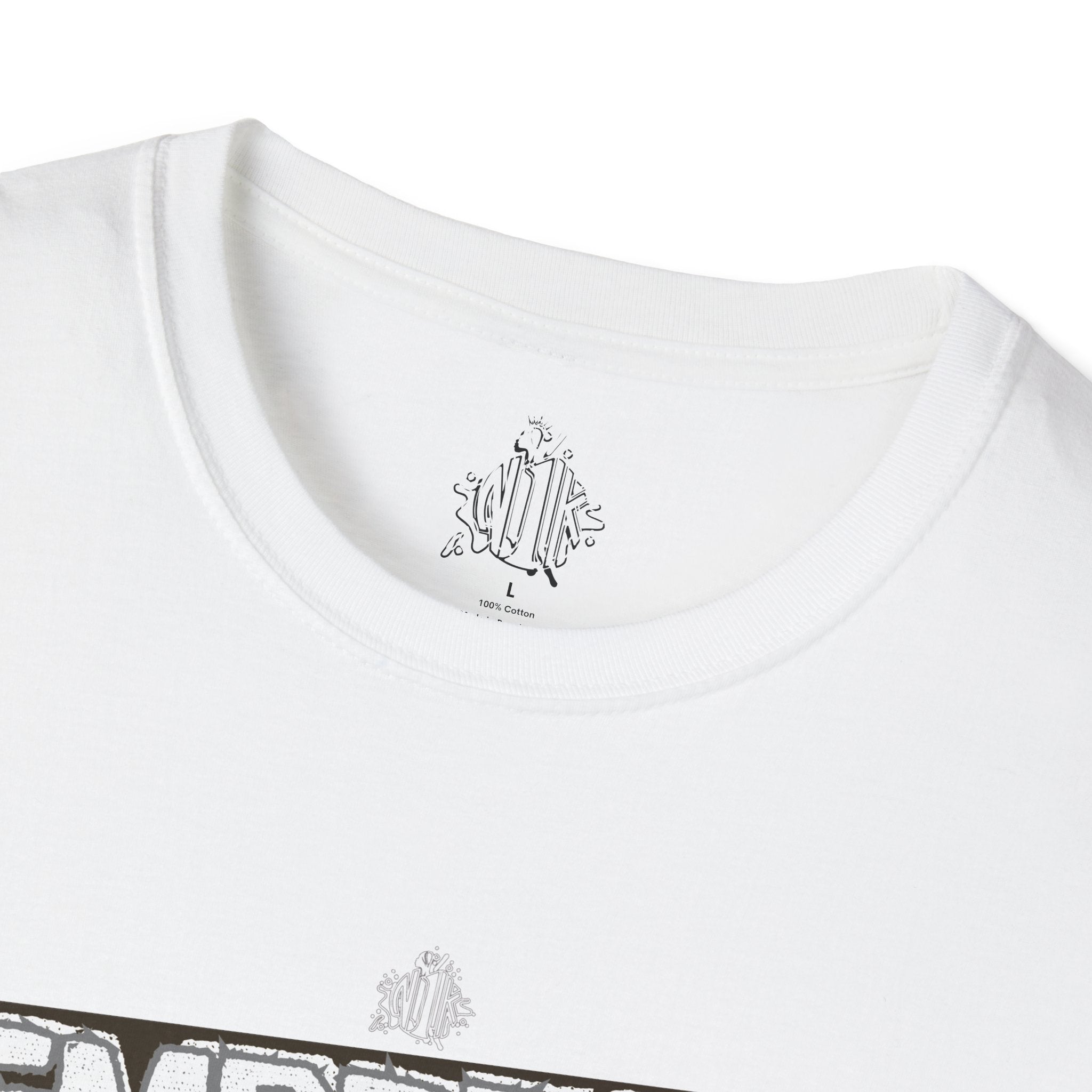 Empress Status Graphic Tee — Bold Feminine Statement T-Shirt
