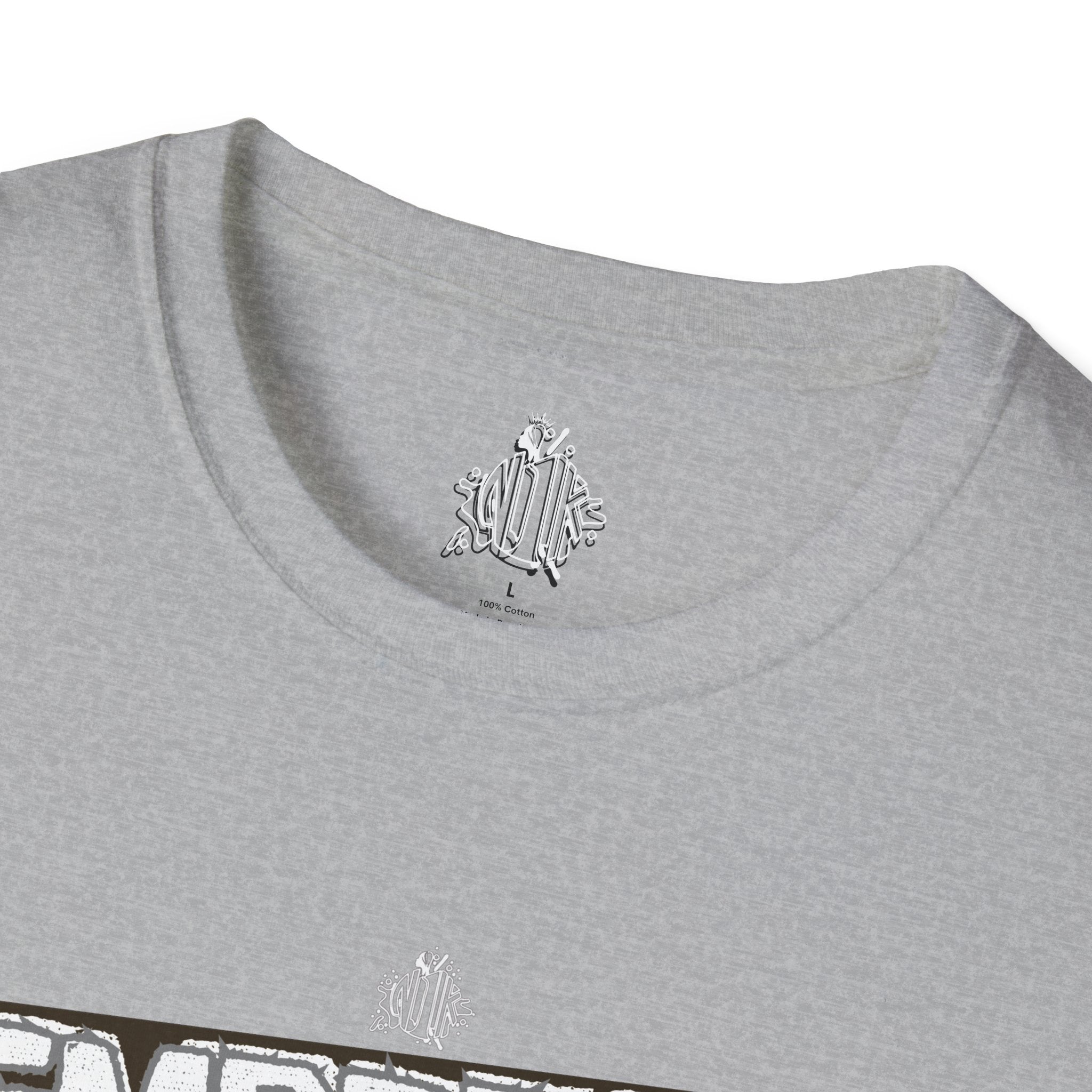 Empress Status Graphic Tee — Bold Feminine Statement T-Shirt